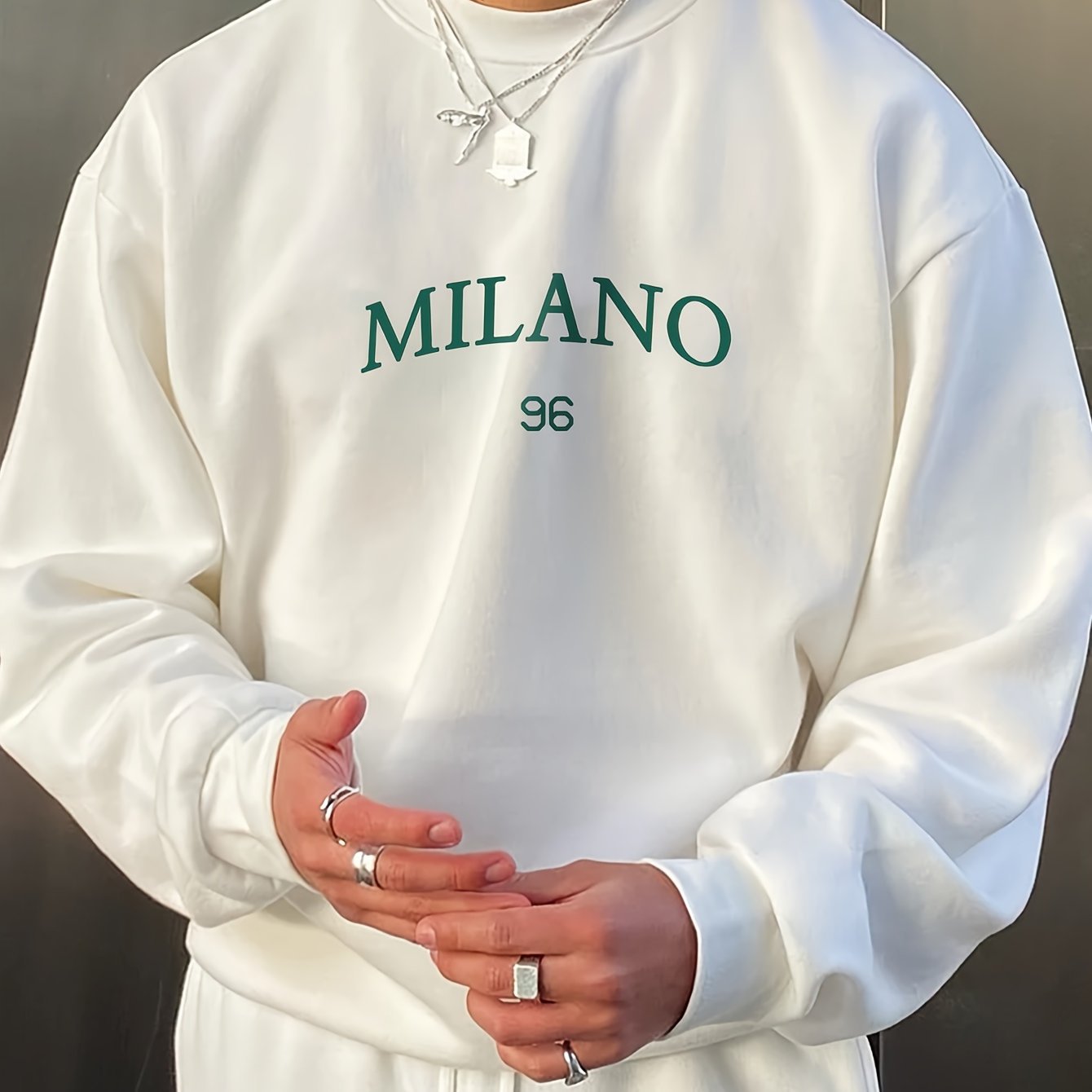 Men's Round-neck Sweater Casual Versatile Long Sleeves