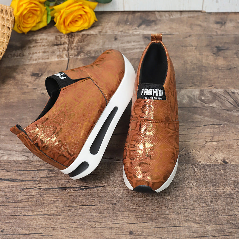 Plus Size Shallow Mouth  Height Increasing Insole Platform Women's Sports Pumps Women's Shoes