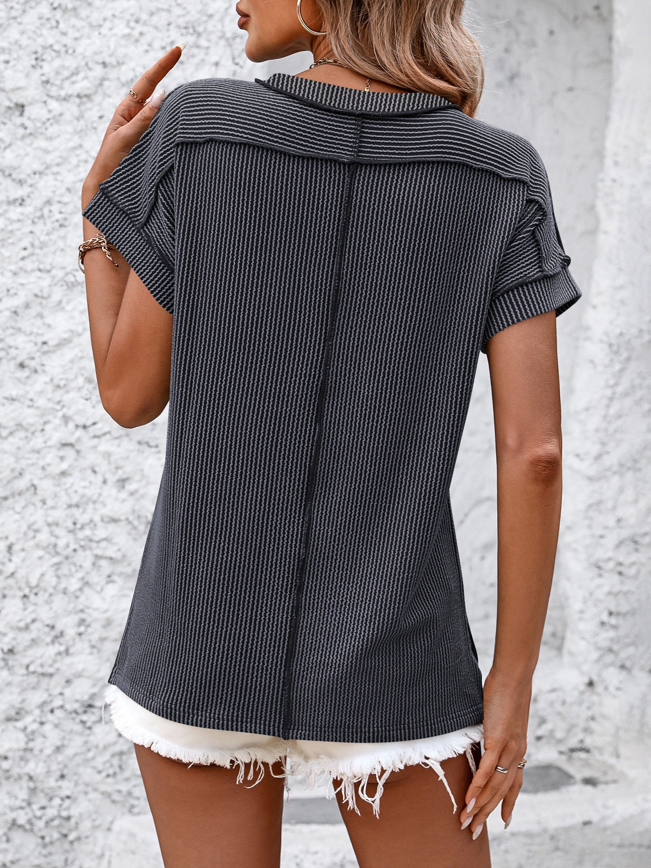 Round Neck Outside Seam Twist Strip Short Sleeve Loose