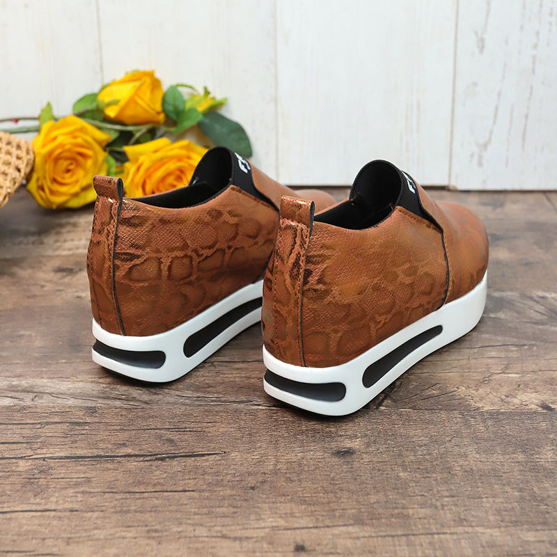 Plus Size Shallow Mouth  Height Increasing Insole Platform Women's Sports Pumps Women's Shoes