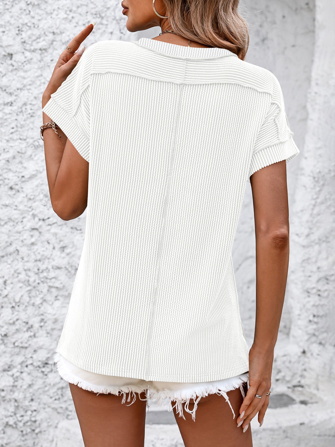 Round Neck Outside Seam Twist Strip Short Sleeve Loose